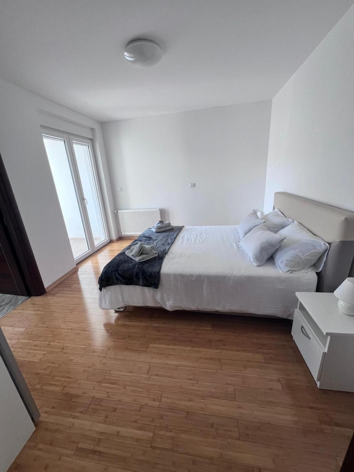 Seascape Deluxe Residence Pjescana Uvala Ngoại thất bức ảnh