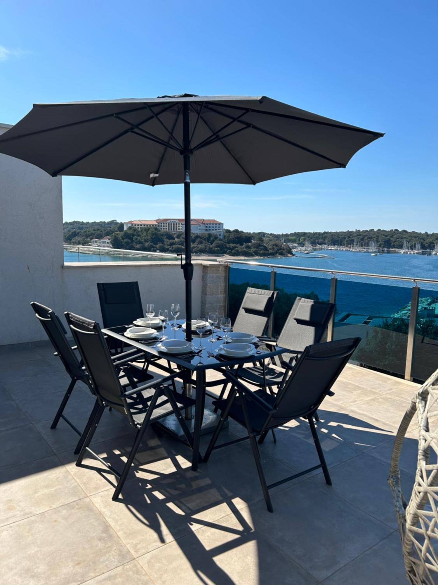 Seascape Deluxe Residence Pjescana Uvala Ngoại thất bức ảnh