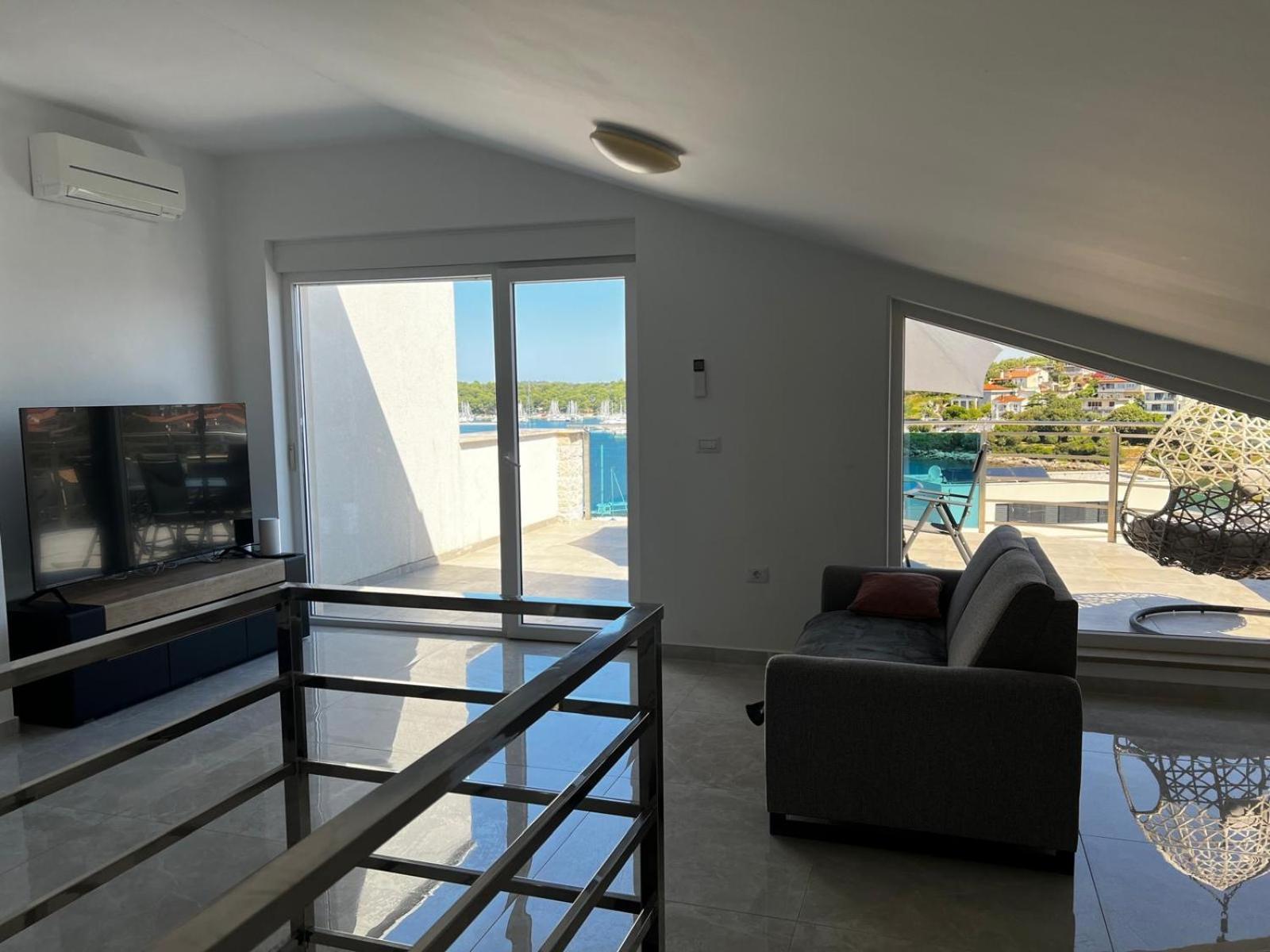 Seascape Deluxe Residence Pjescana Uvala Ngoại thất bức ảnh